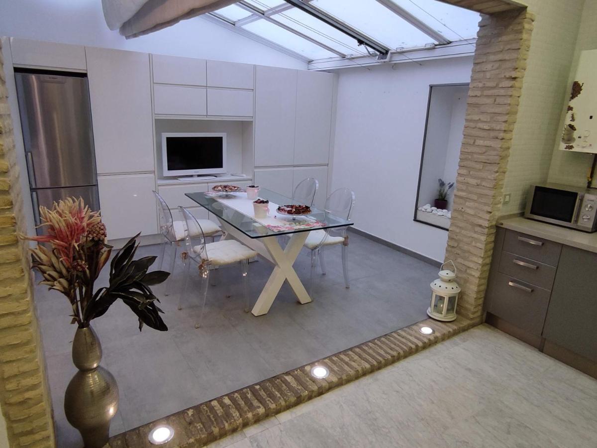 Apartamento Un Jardin En La Alfalfa - Kainga Homes Siviglia Esterno foto