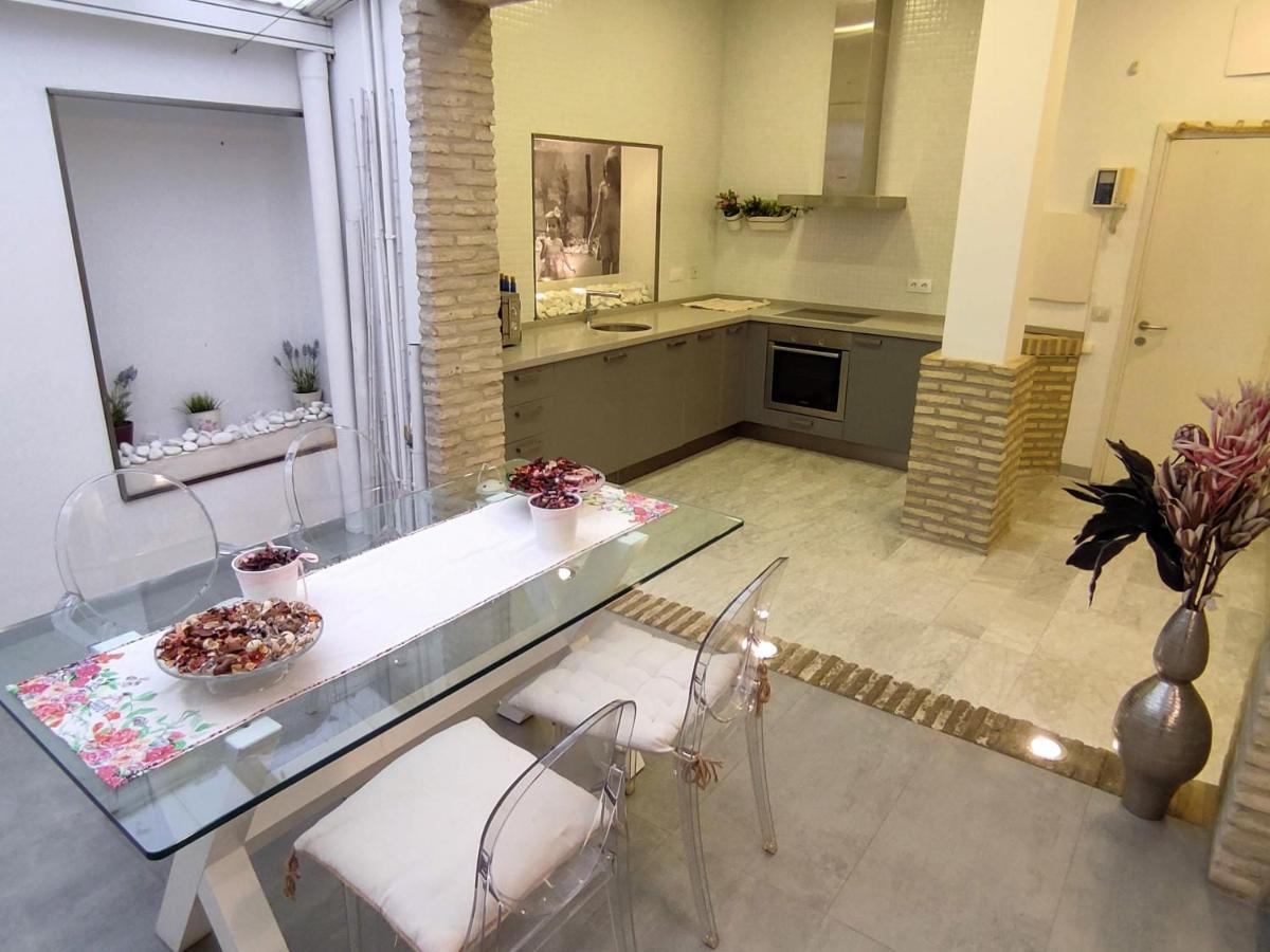 Apartamento Un Jardin En La Alfalfa - Kainga Homes Siviglia Esterno foto