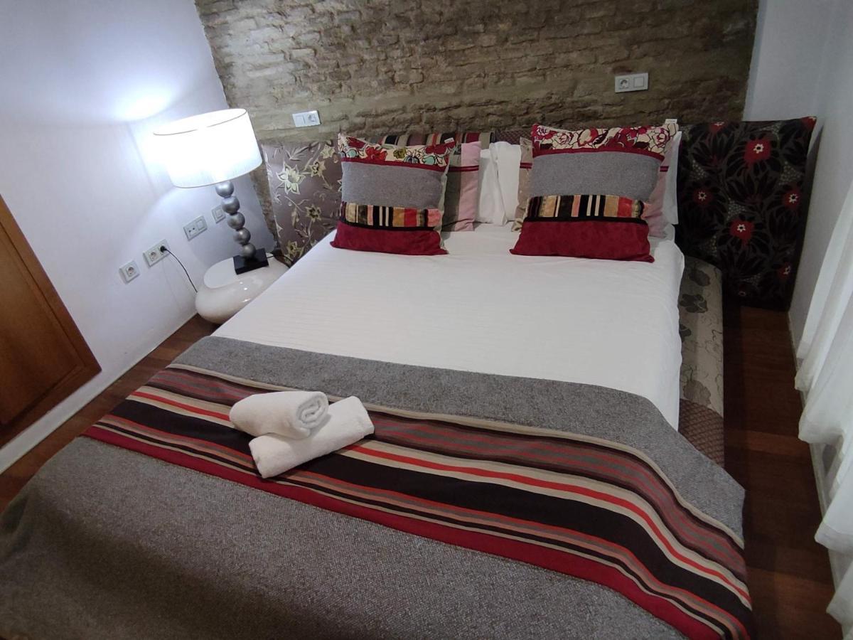 Apartamento Un Jardin En La Alfalfa - Kainga Homes Siviglia Esterno foto